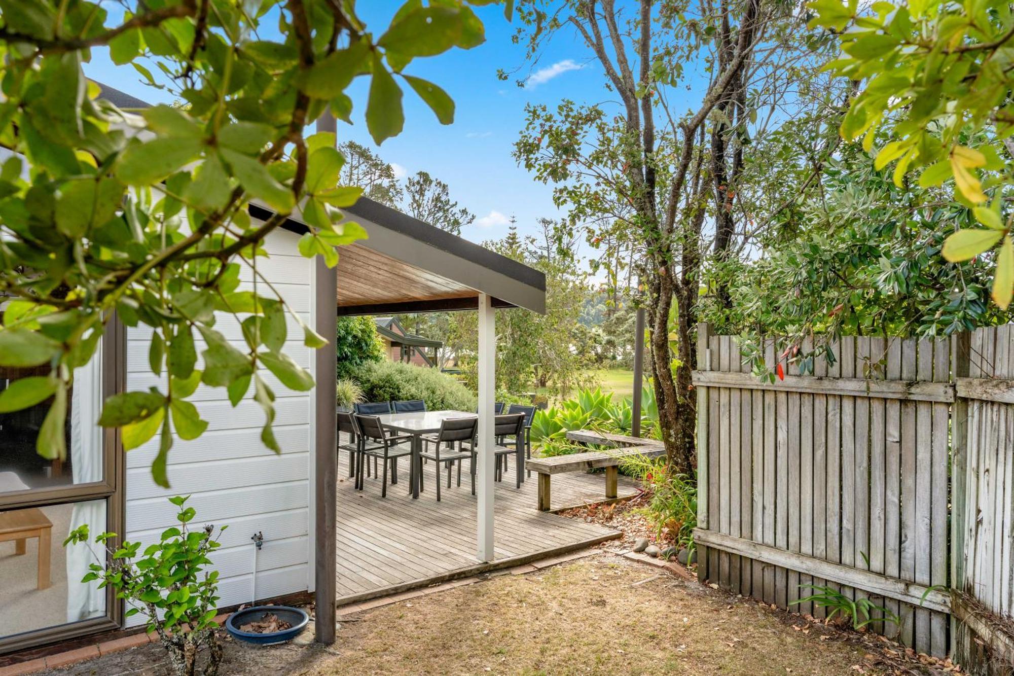 Pauanui Beach House Suntrap Esterno foto